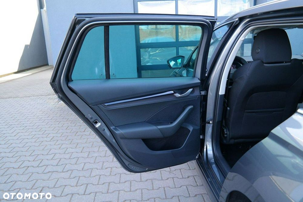 Skoda Octavia - 24