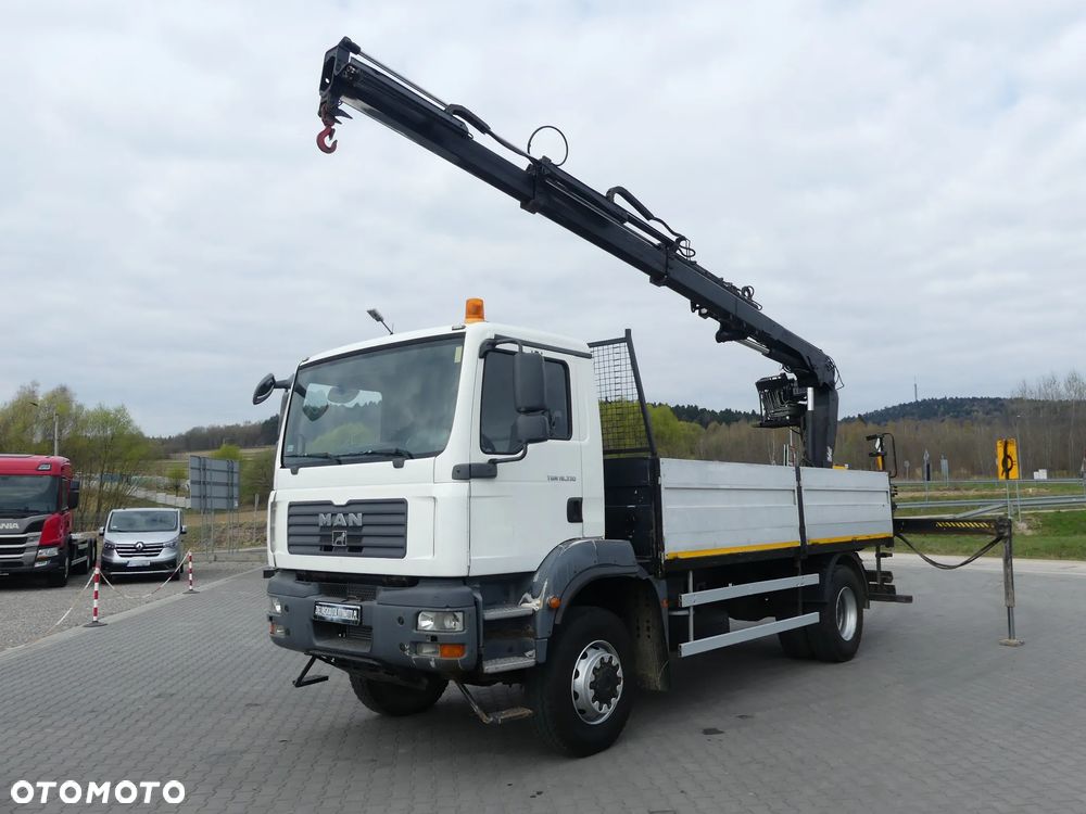 MAN TGM 18.330 / 4x4 / MANUAL / HDS HIAB 122-2 DUO / - 1