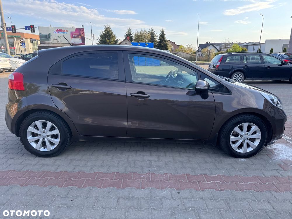 Kia Rio 1.4 Automatik Dream-Team Edition - 10