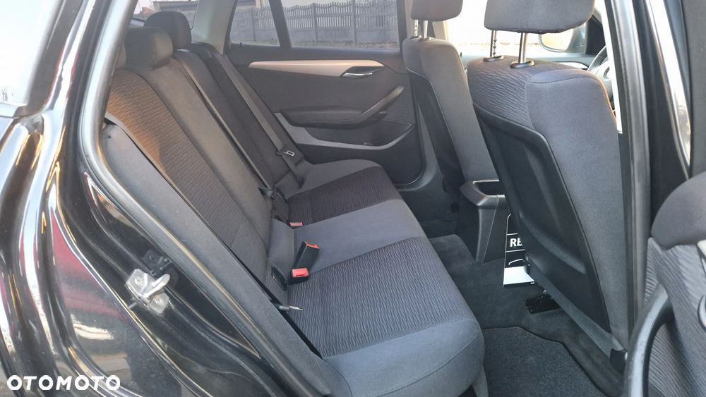 BMW X1 xDrive20d - 8