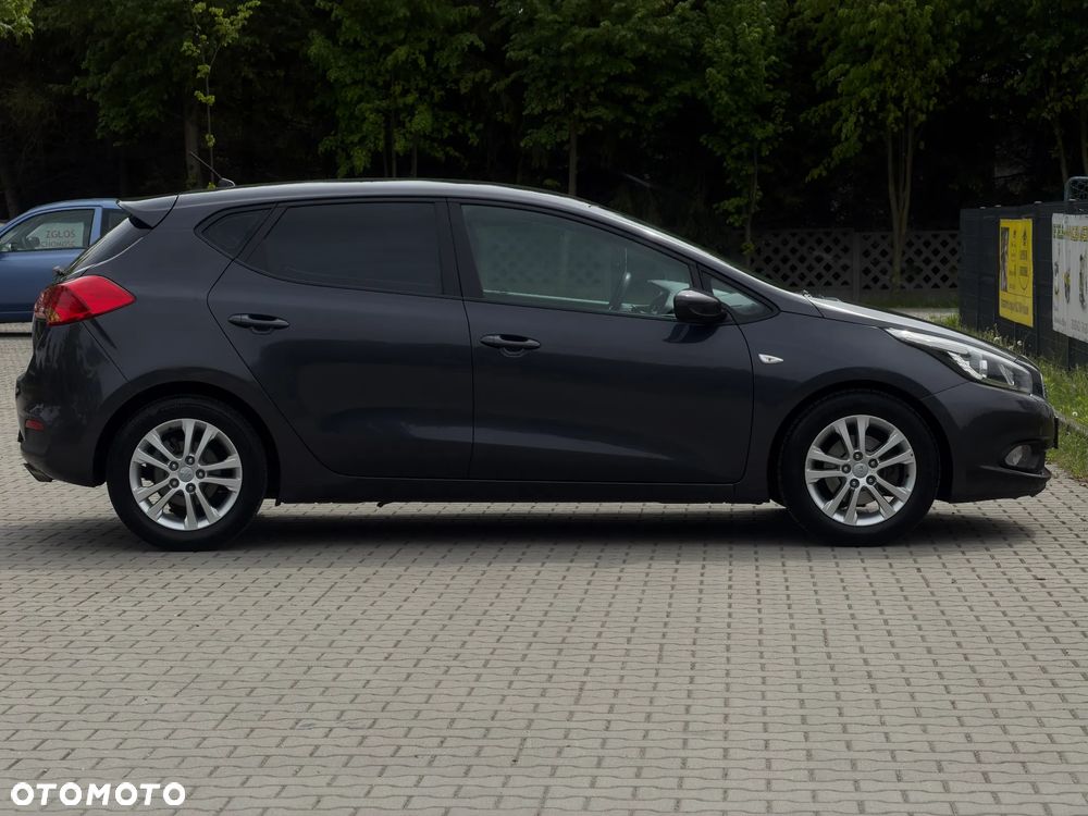 Kia Ceed 1.4 CVVT Attract plus - 4