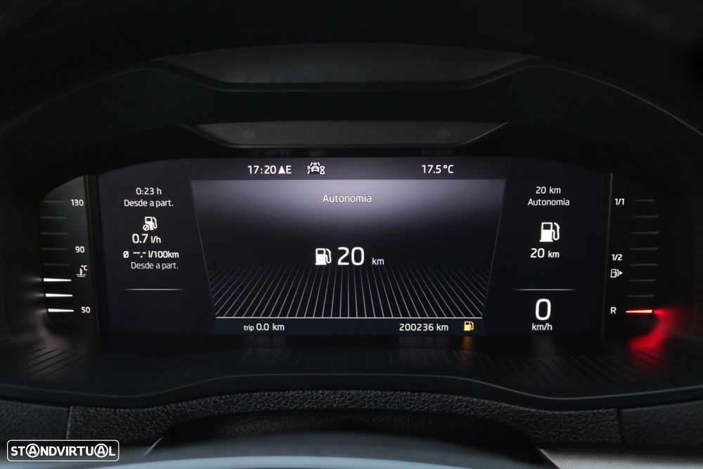 Skoda Karoq 2.0 TDI Ambition - 38