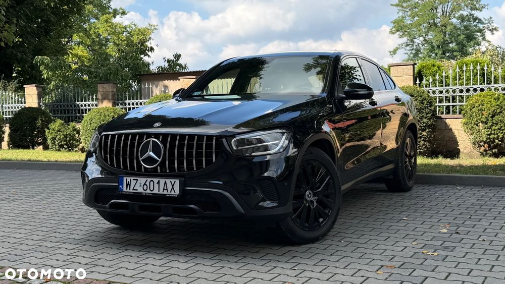 Mercedes-Benz GLC - 12