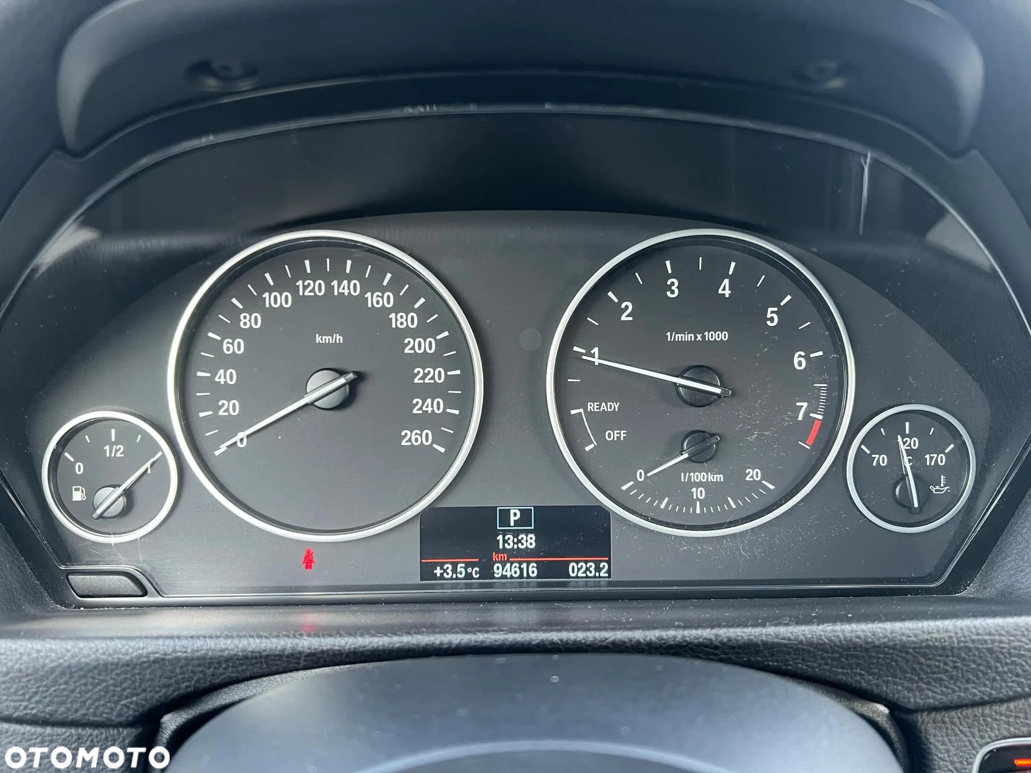 BMW Seria 3 318i - 7