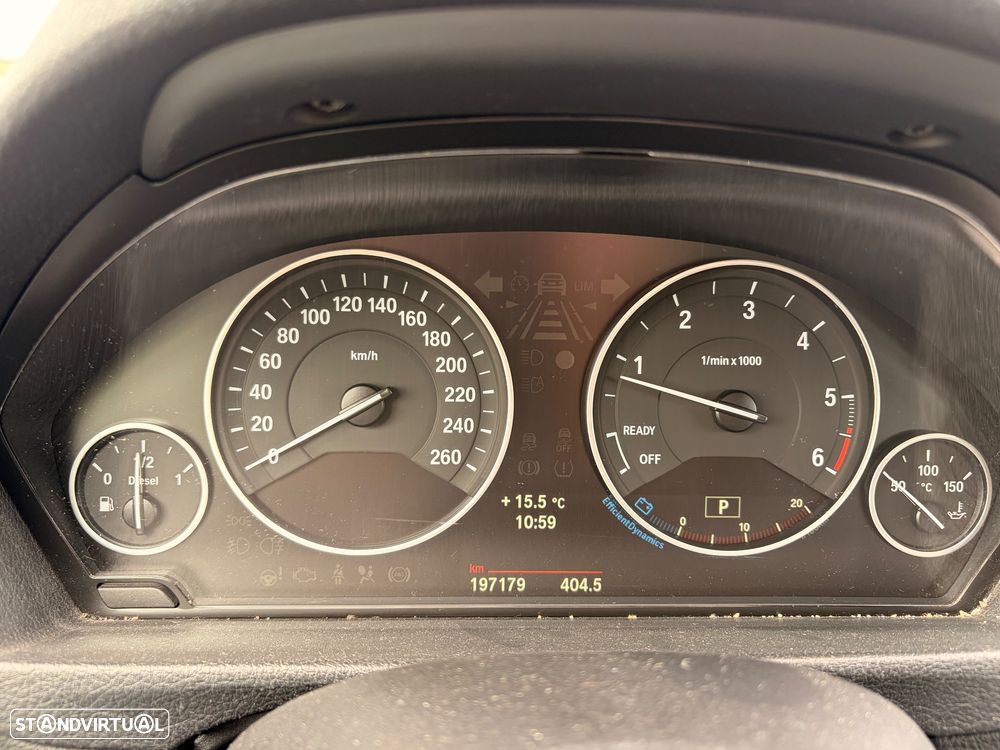 BMW 318 Gran Turismo d Aut. - 13