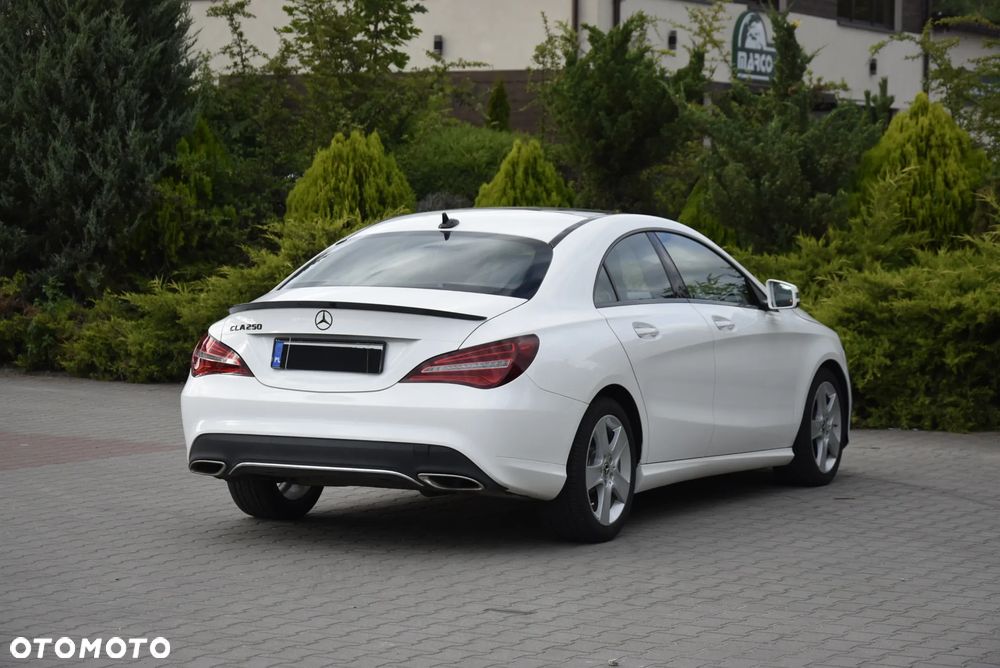 Mercedes-Benz CLA 250 4-Matic Sport - 22