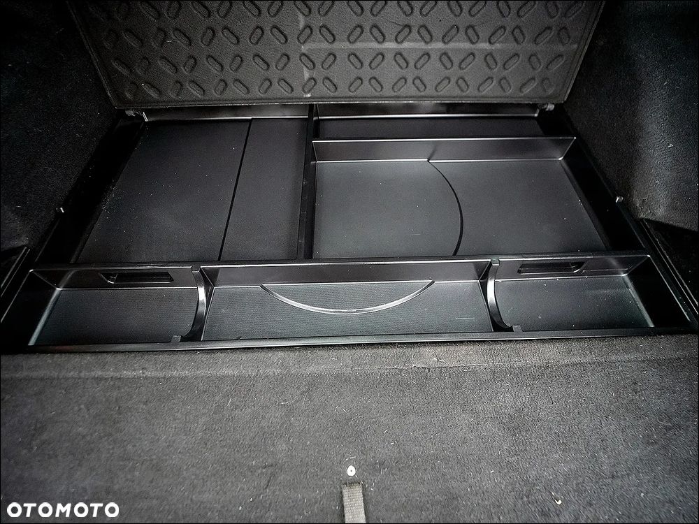 Kia Ceed - 35