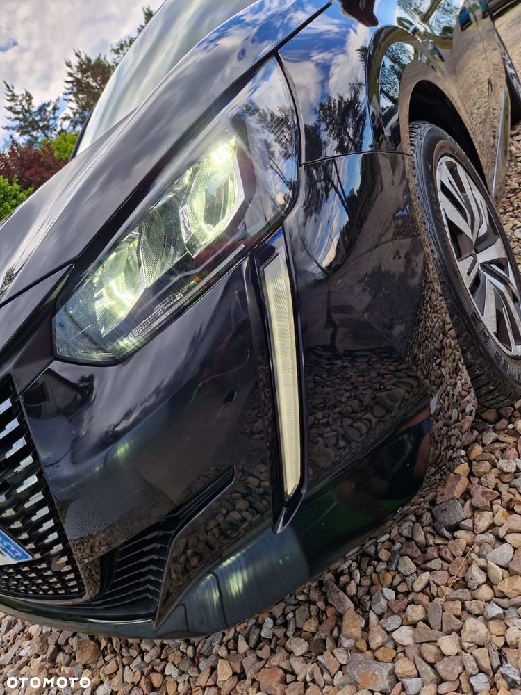 Peugeot 208 - 28