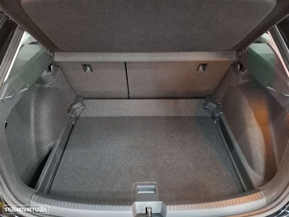 VW Taigo 1.0 TSI Urban - 23