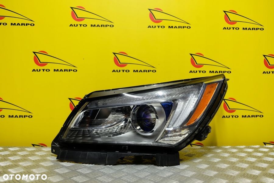 BUICK LACROSSE 2014- REFLEKTOR LAMPA ZWYKŁA SOCZEWKOWA LEWA USA - 2