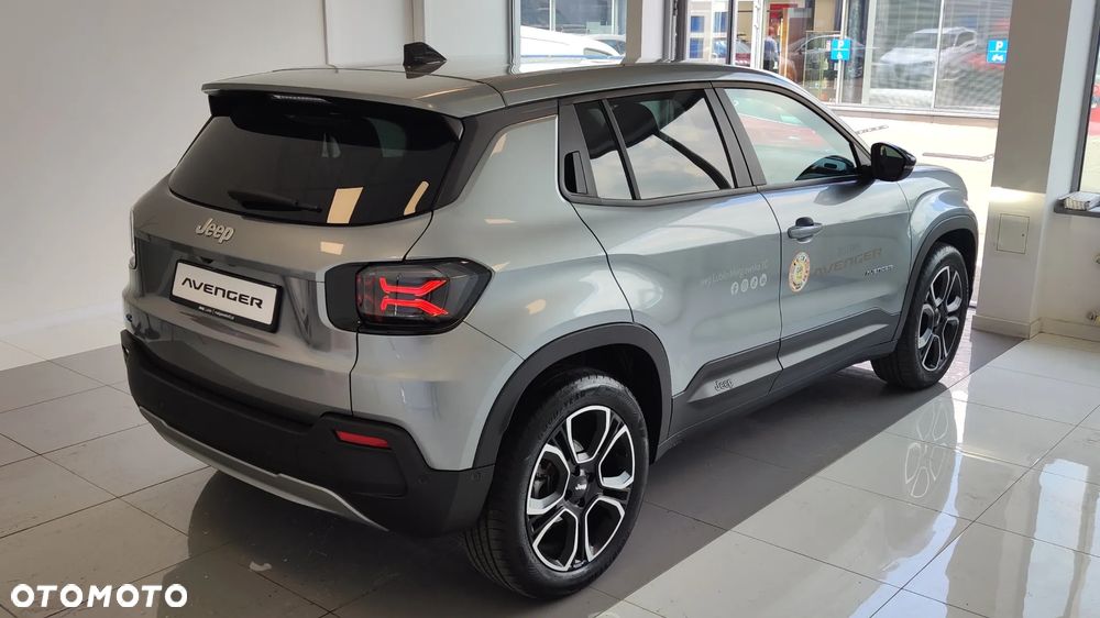 Jeep Avenger 54kWh Altitude - 8