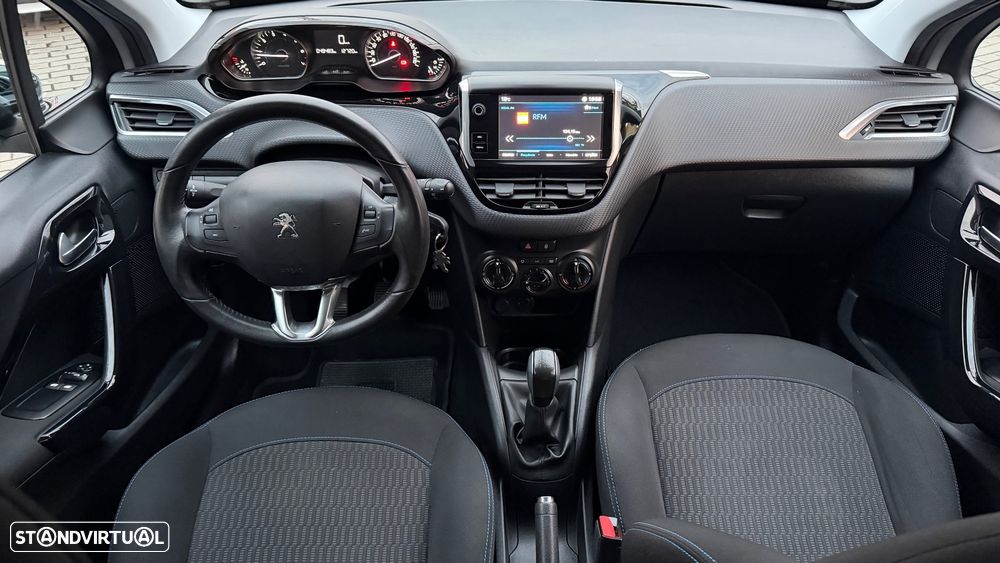 Peugeot 208 1.2 PureTech Style - 7