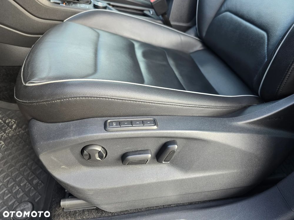 Volkswagen Tiguan 2.0 TDI SCR 4MOTION (BlueMotion Techn.) DSG Highline - 24