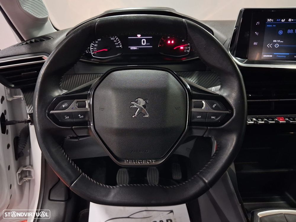 Peugeot 208 1.2 PureTech Active - 15