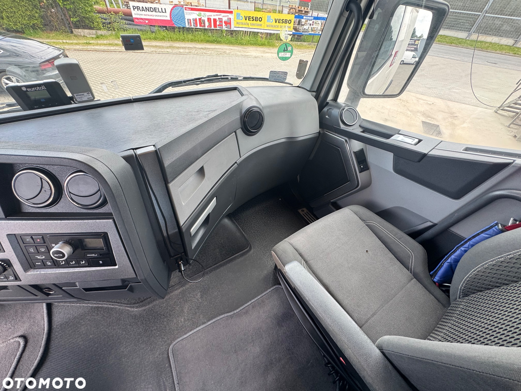 Renault T480 - 21