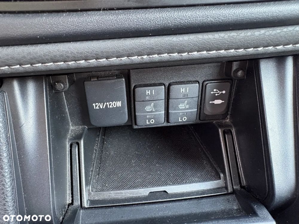 Toyota Auris 1.2 T Selection - 22