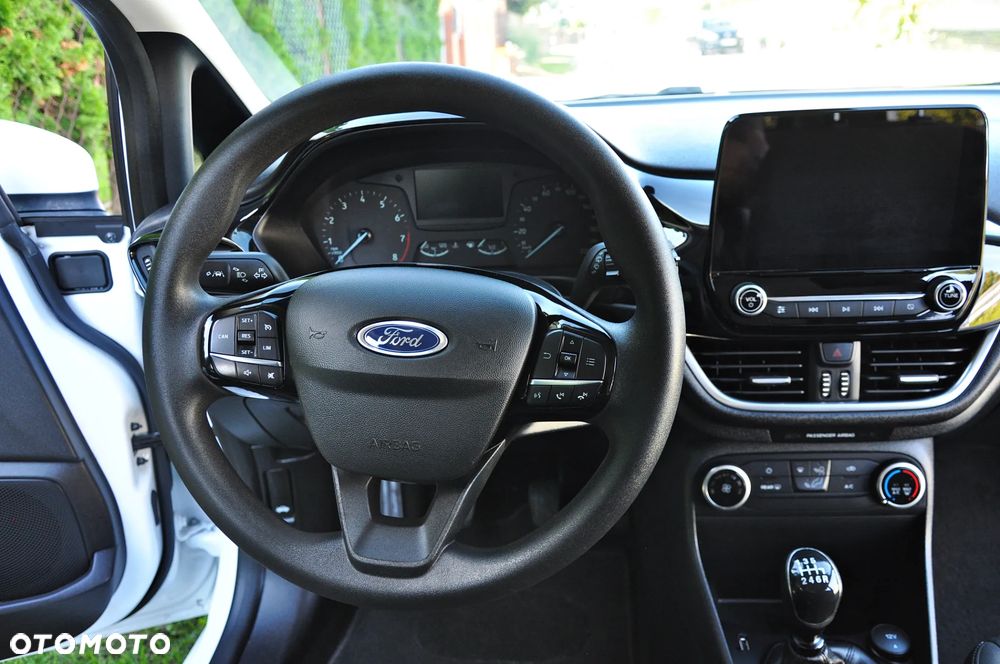 Ford Fiesta 1.0 EcoBoost S&S COOL&CONNECT - 16