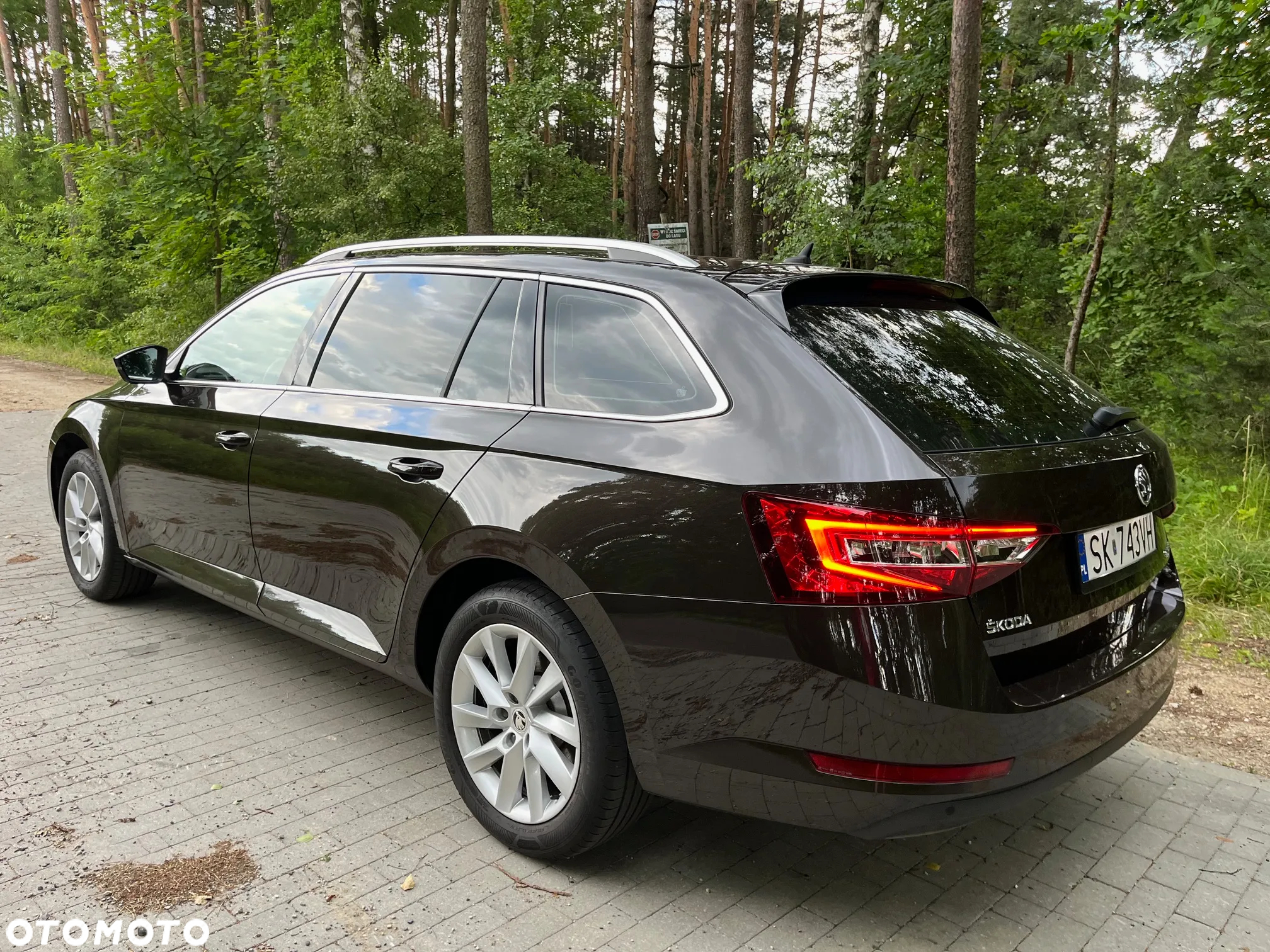 Skoda Superb 2.0 TDI Style - 13