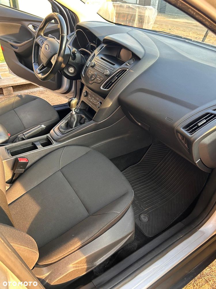 Ford Focus 1.5 TDCi Trend - 5