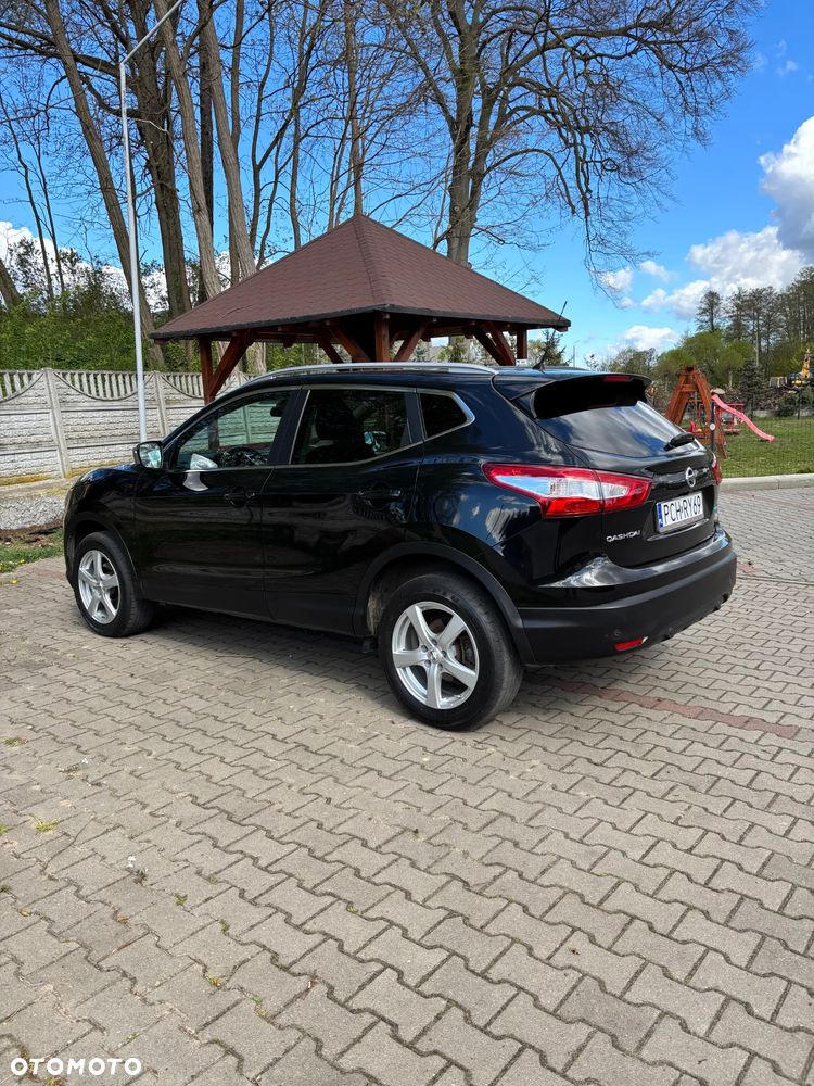 Nissan Qashqai 1.5 dCi N-Connecta - 6