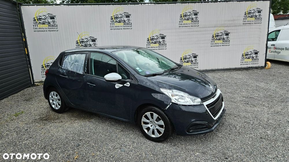 Peugeot 208 - 9