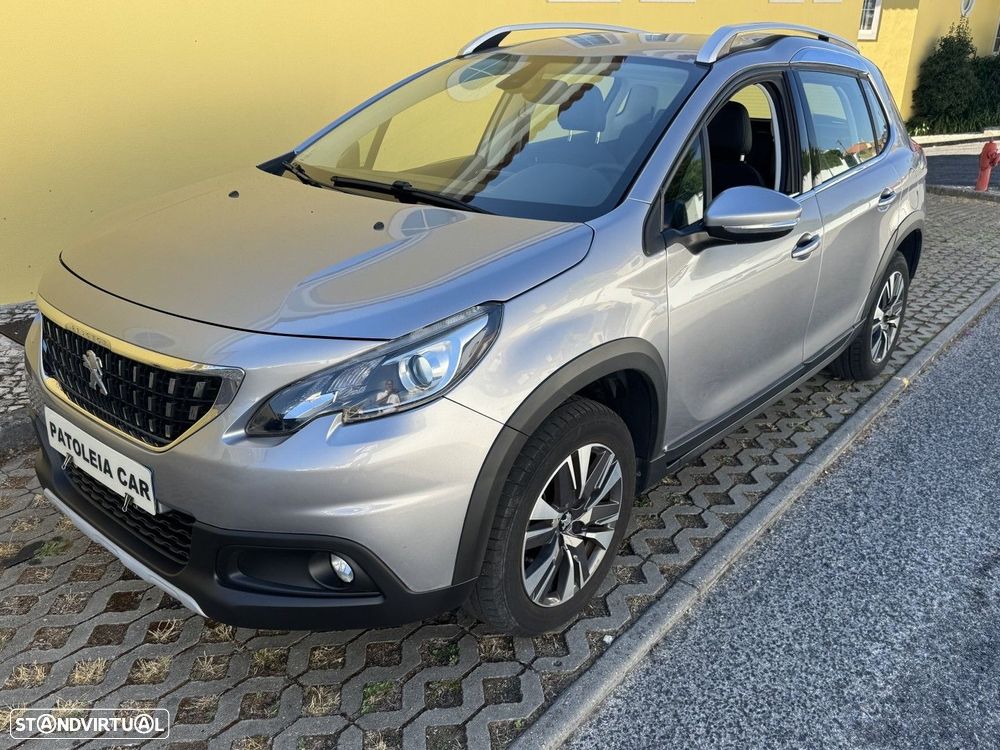Peugeot 2008 1.2 PureTech Style EAT6 - 12