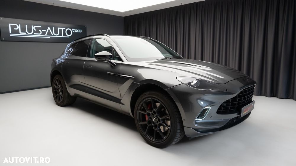 Aston Martin DBX