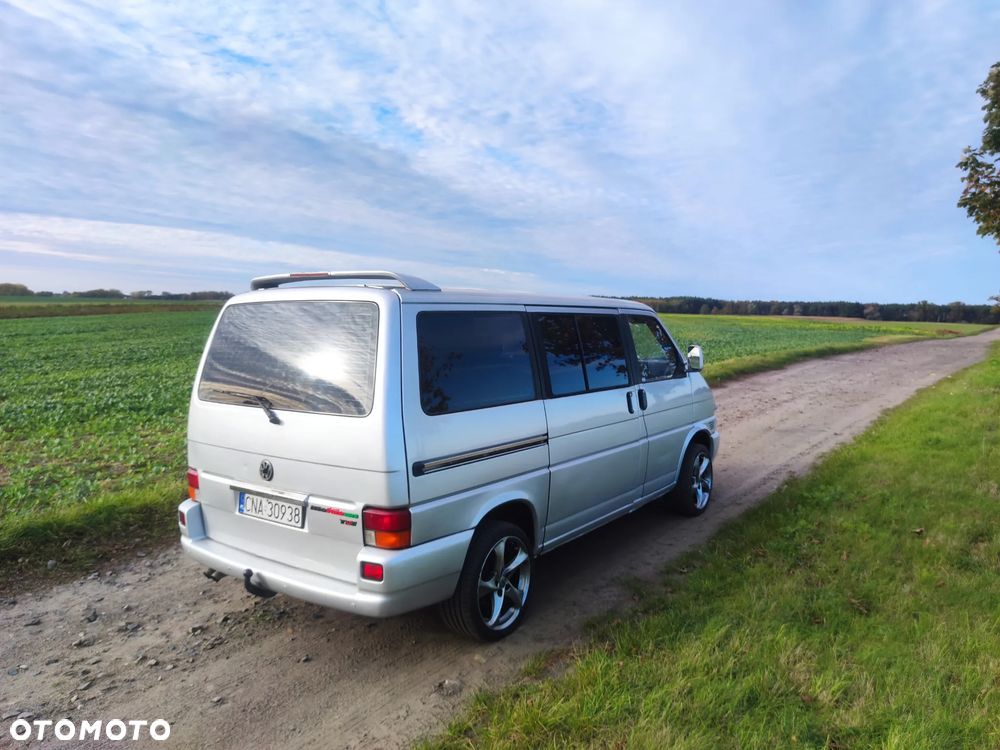 Volkswagen Multivan 1996 photo 5