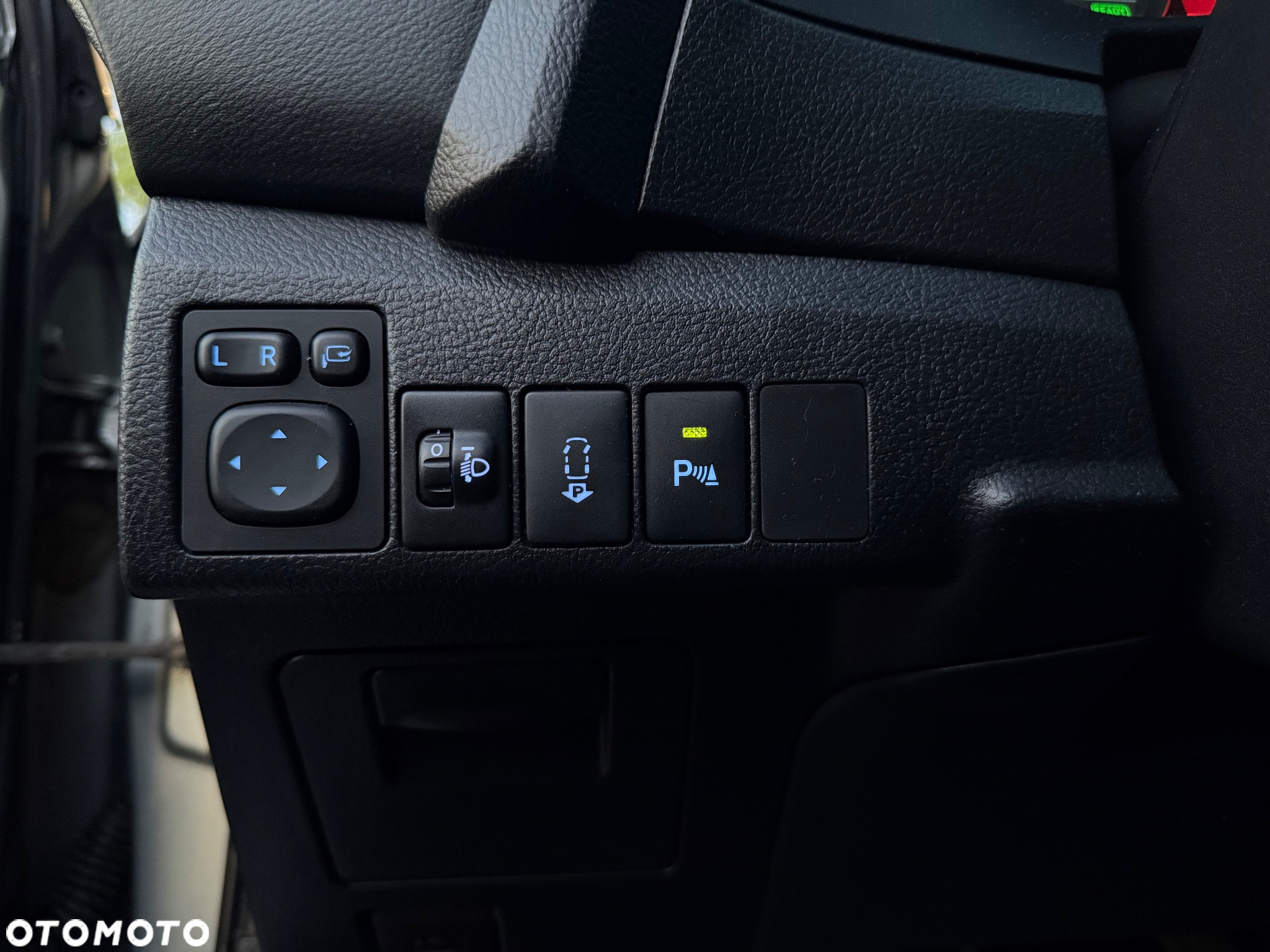 Toyota Auris - 15