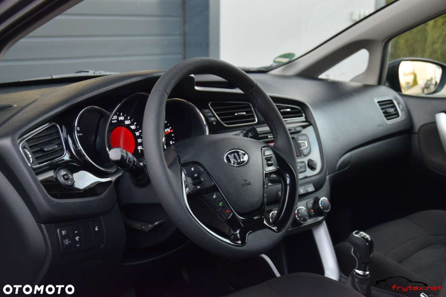 Kia Ceed - 18