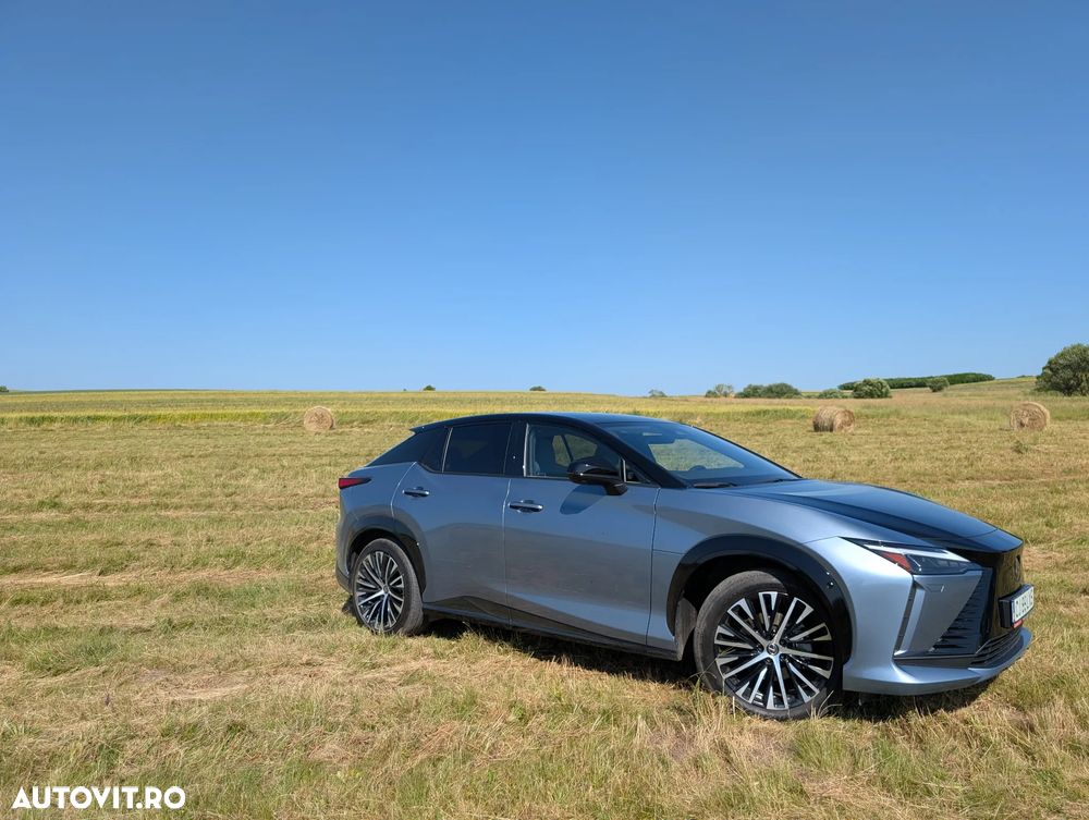 Lexus RZ 450e AWD Luxury - 3