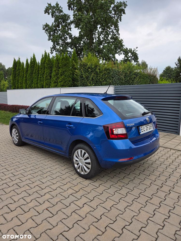 Skoda RAPID 1.4 TSI Ambition DSG - 3