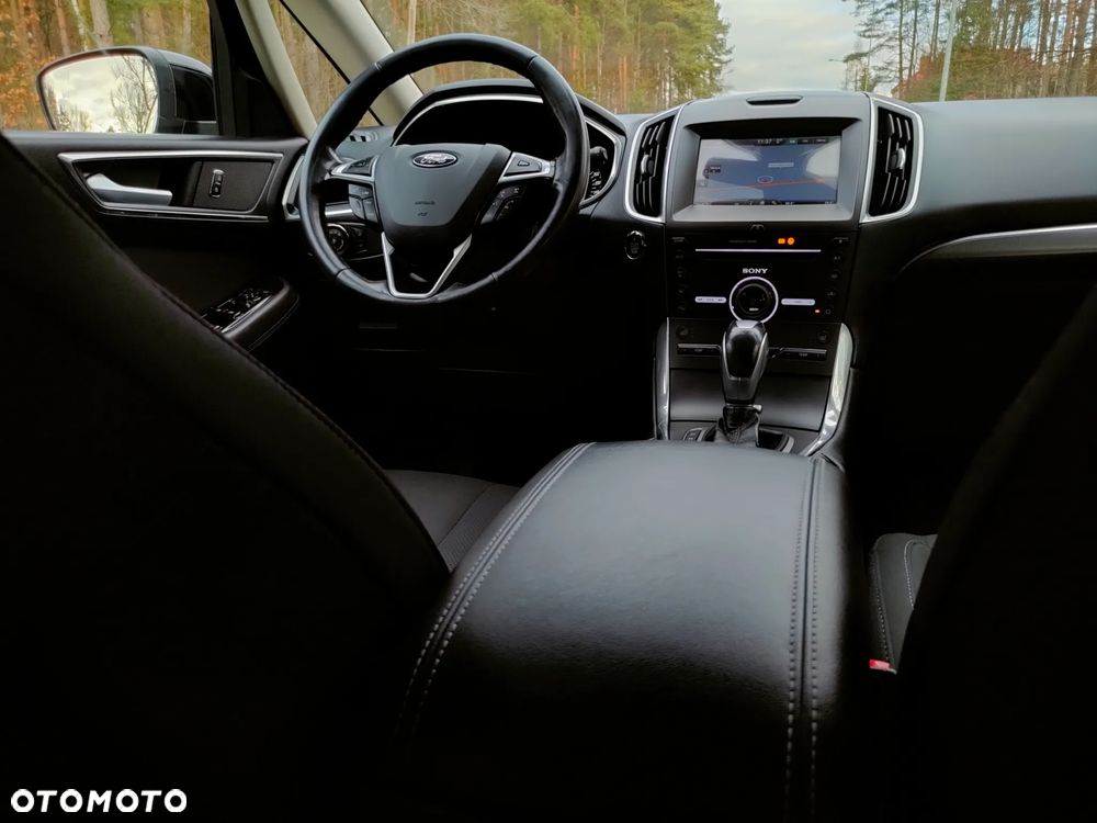 Ford S-Max 2.0 TDCi Titanium PowerShift - 30