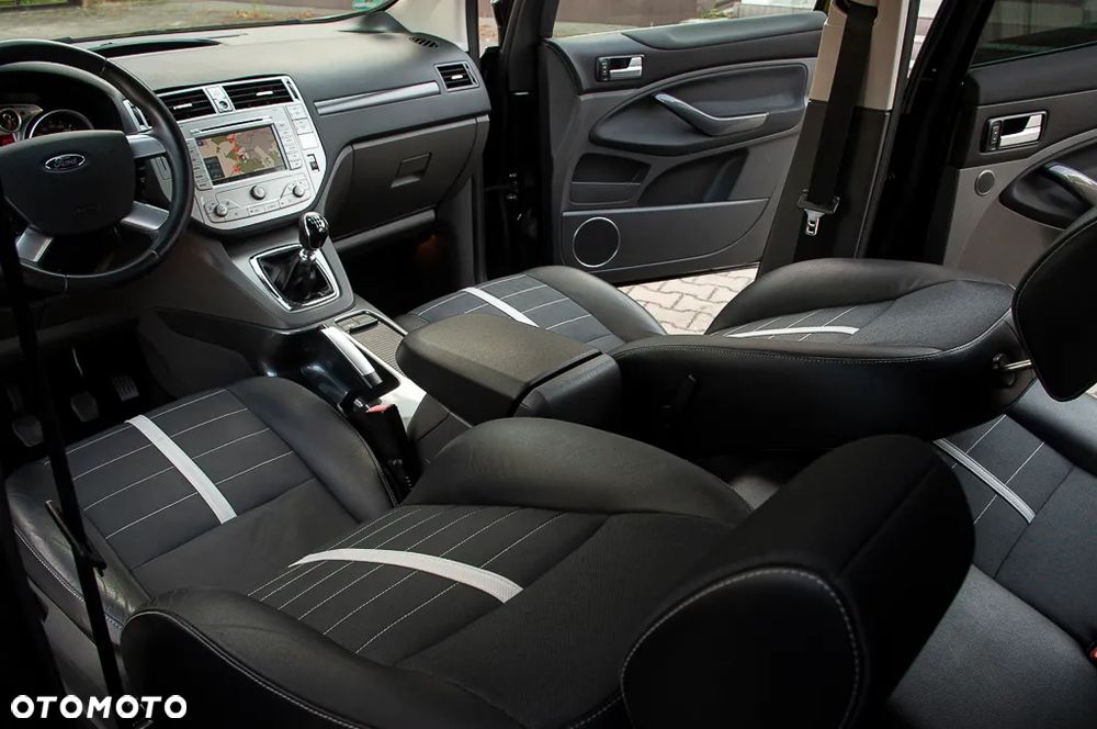 Ford Kuga 2.0 TDCi 4x4 Champions Edition - 25