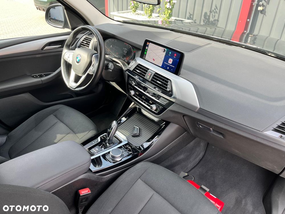 BMW X3 xDrive20i GPF - 25