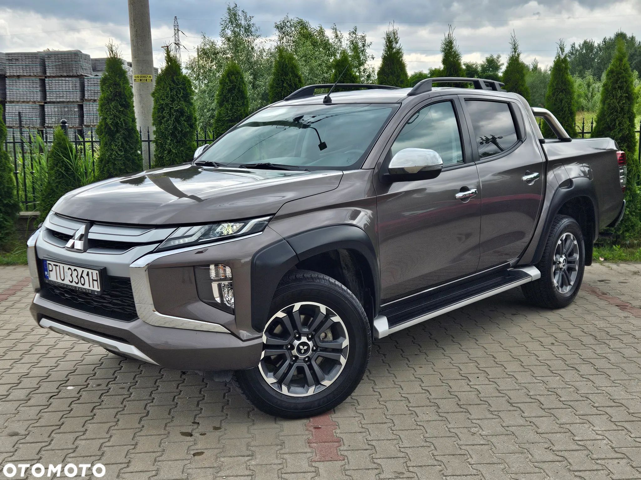 Mitsubishi L200 2.2 d DC Instyle Plus - 1