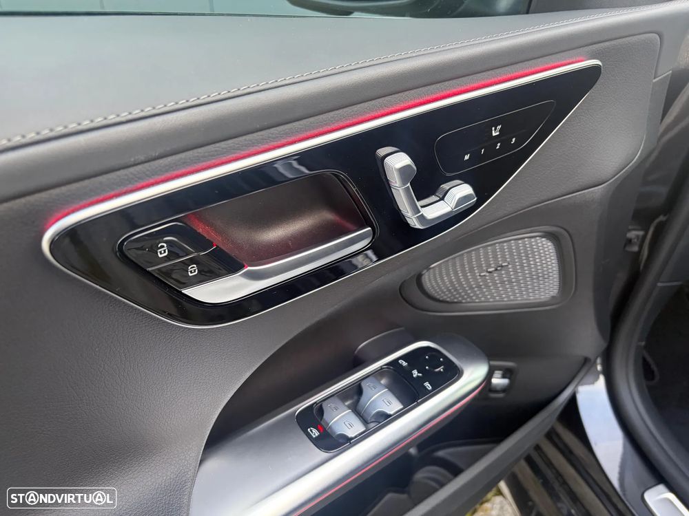 Mercedes-Benz C 300 e AMG Line - 5