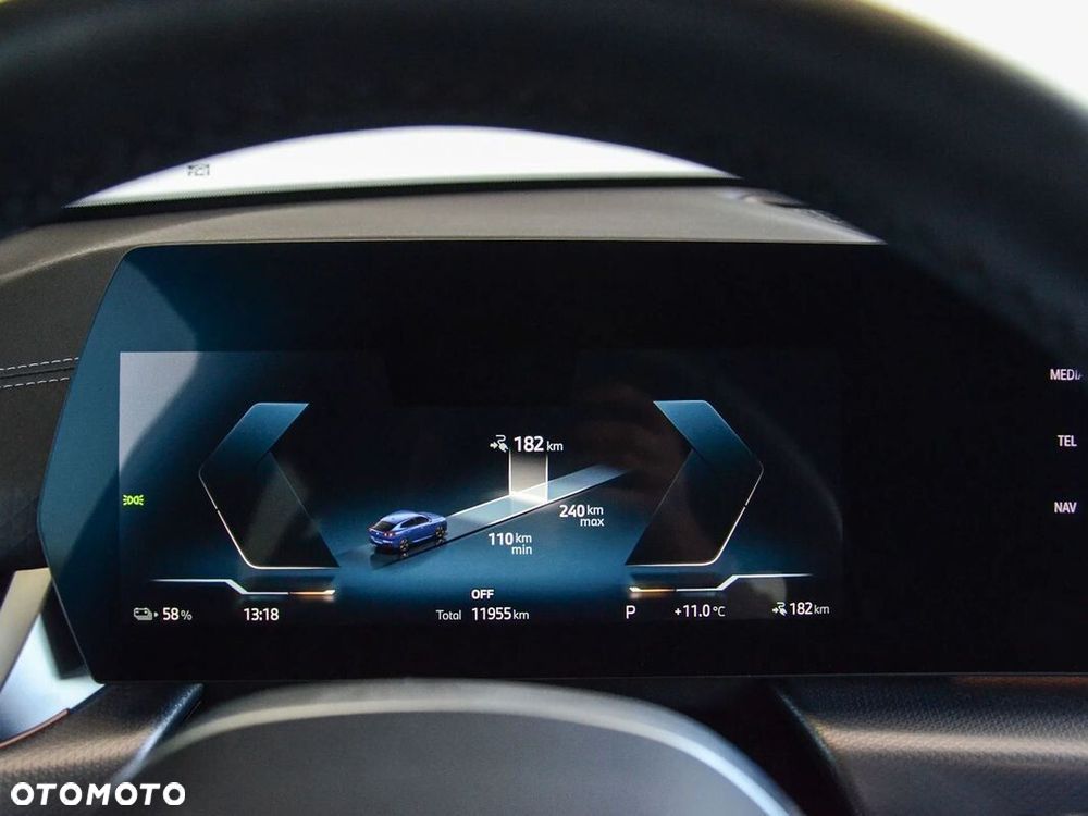 BMW iX2 xDrive30 66.5kWh M Sport - 25