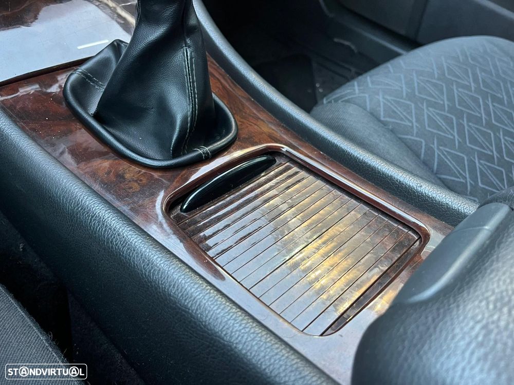 Mercedes-Benz C 220 CDI Elegance DPF - 15