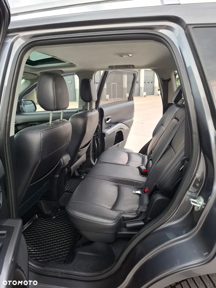 Peugeot 4007 2.2HDi Platinum - 8