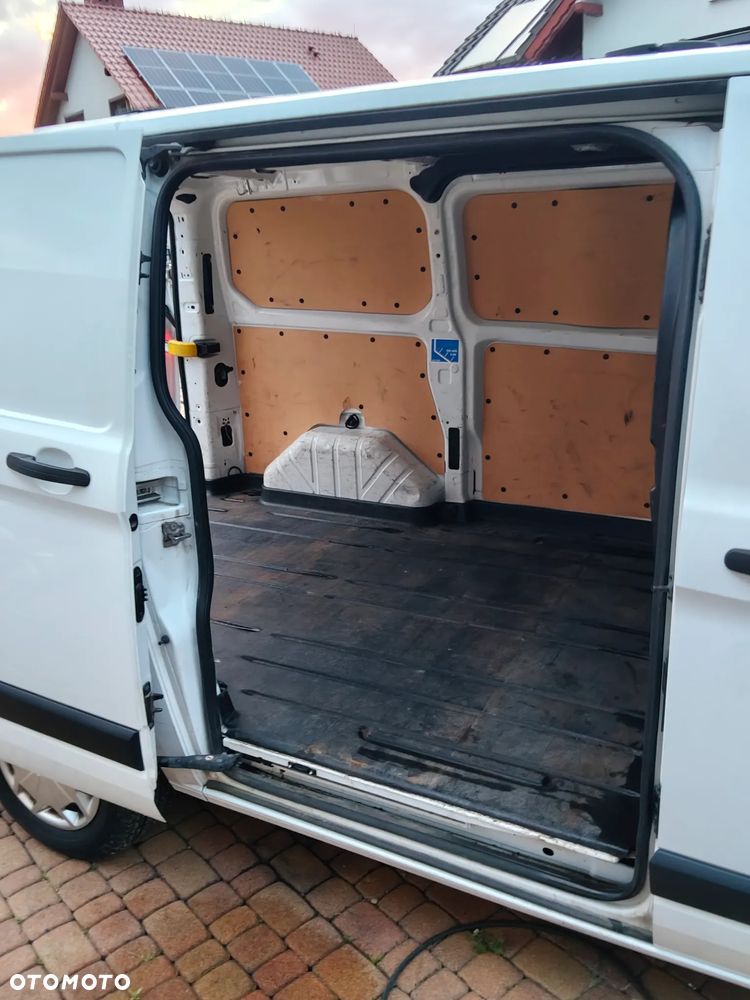 Ford Transit Custom - 14