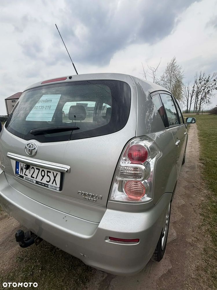 Toyota Corolla Verso 1.8 Sol 7os - 11