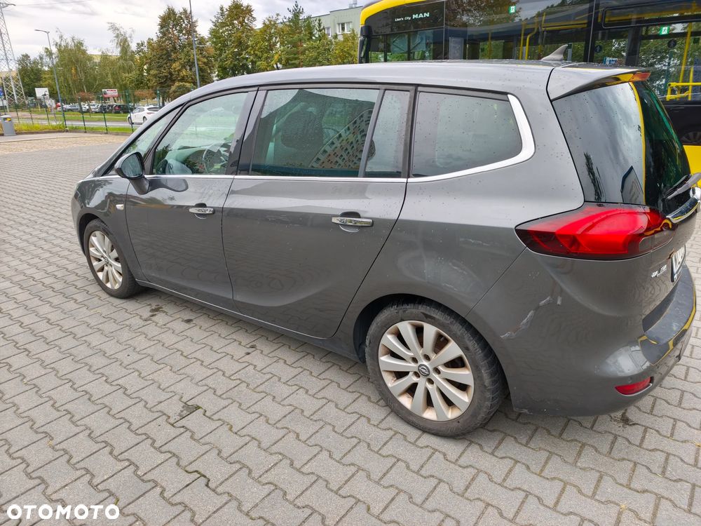 Opel Zafira 1.4 T Cosmo EcoFLEX S&S - 3
