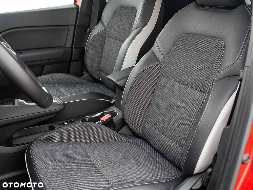 Renault Captur - 12