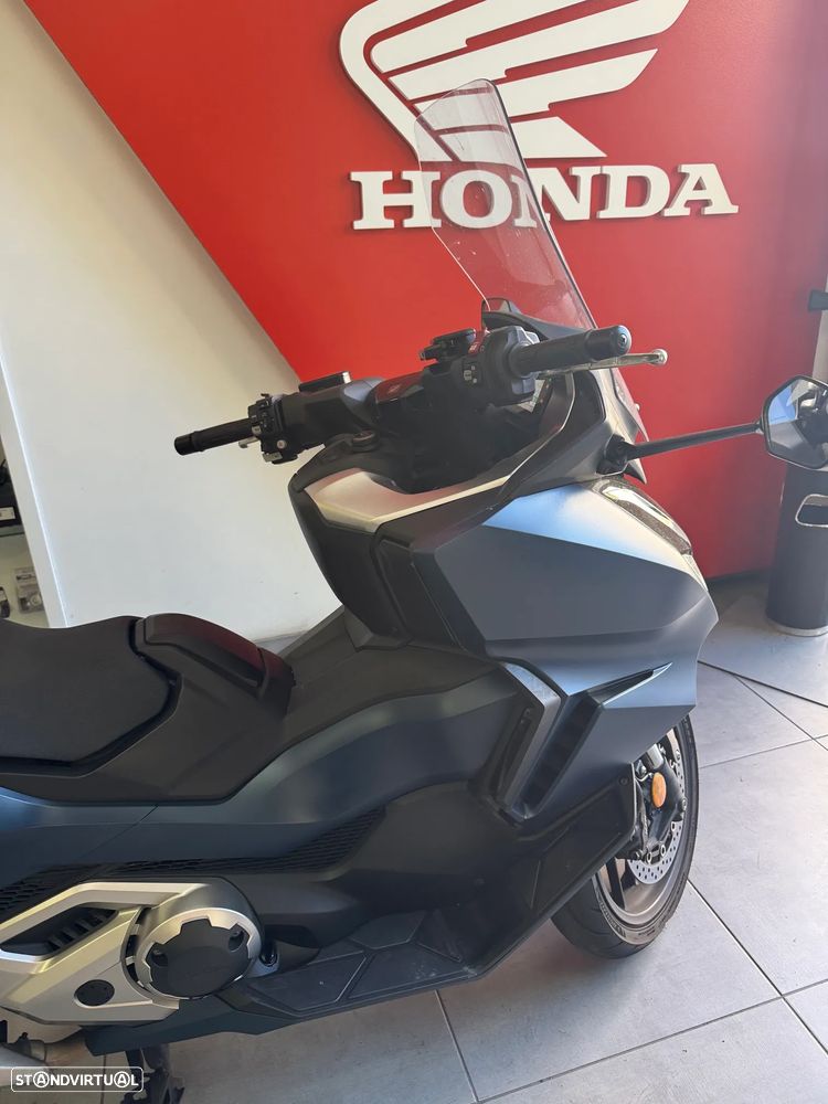 Honda Forza 750  caixa automatica - 3