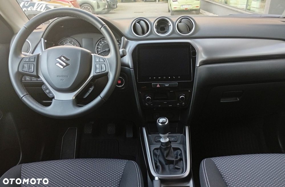 Suzuki Vitara 1.4 Boosterjet mHEV Premium Plus 2WD - 6