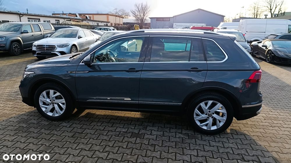 Volkswagen Tiguan - 6