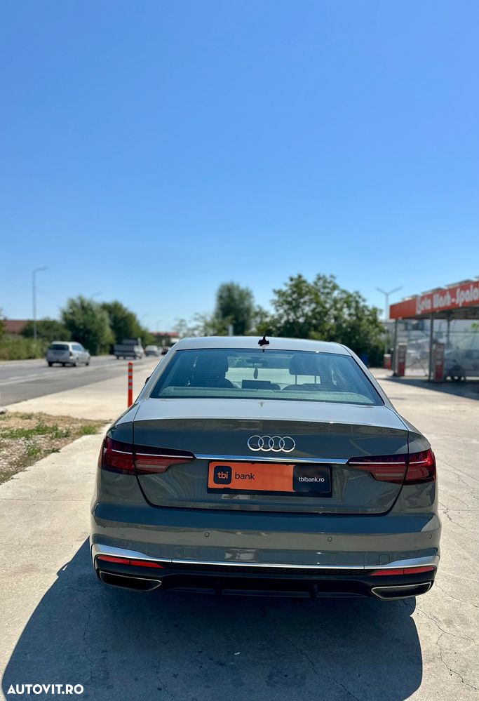 Audi A4 Limuzina 30 TDI S tronic MHEV S Line - 33