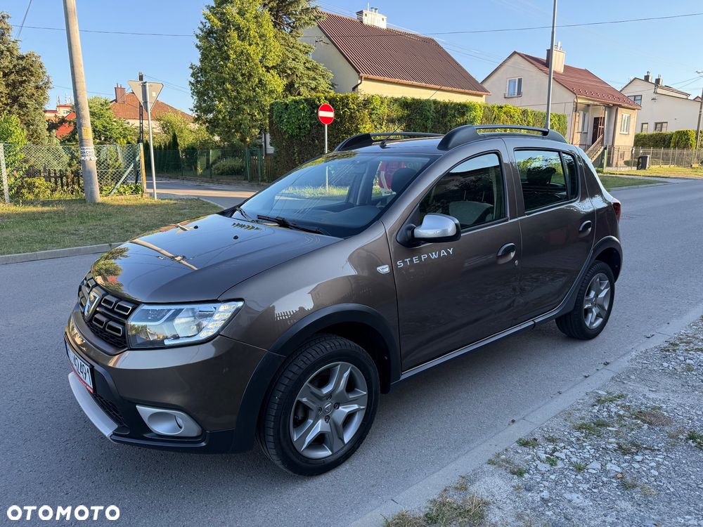Dacia Sandero 0.9 TCe SL Celebration S&S - 14
