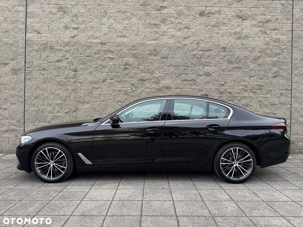 BMW Seria 5 518d Luxury Line - 27